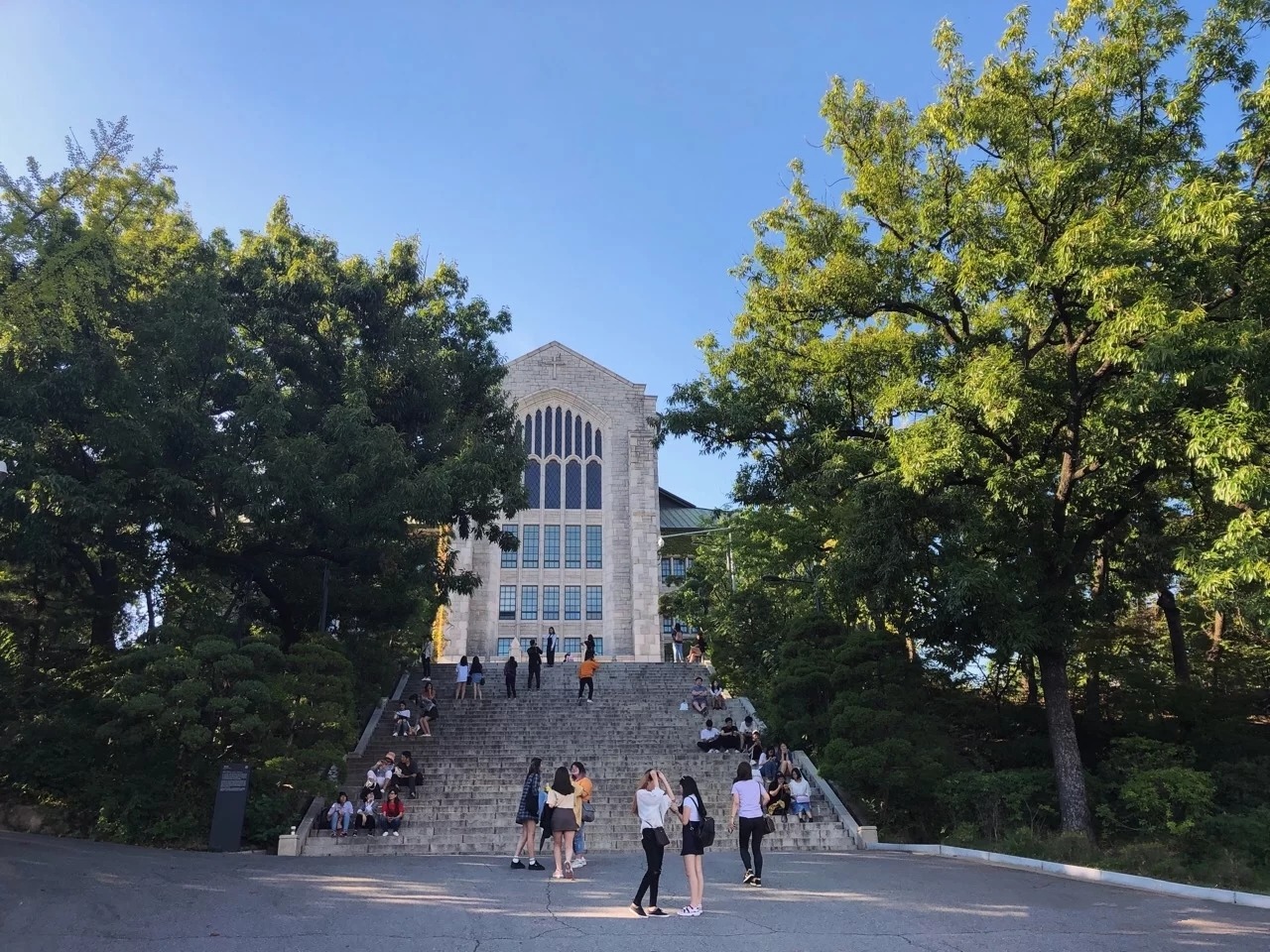 首尔大学(韩国公认的几所好大学，留学生干货分享，适合珍藏)