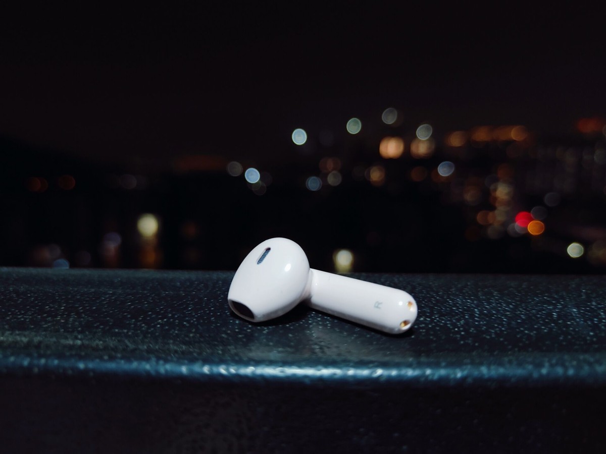 买不起AirPods，女神节不如送Linklike音乐耳机，高颜值还便宜
