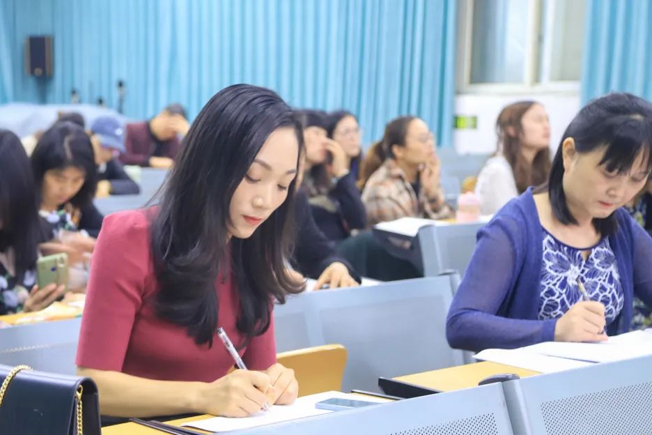四川天府新区南湖小学（含北区）举行2022春教学节数学展示活动