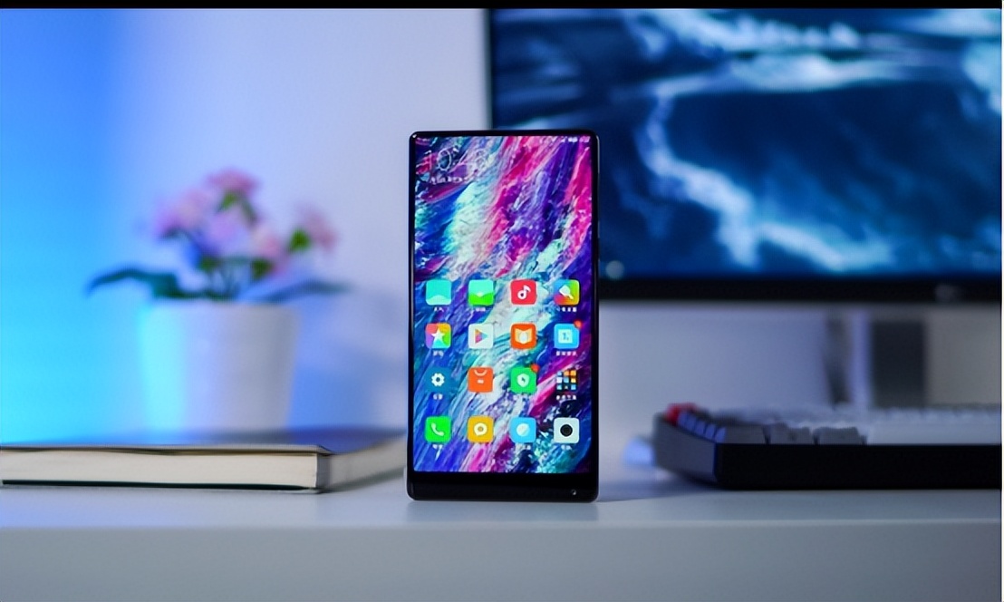 手机“真全面屏”的最大阻碍，不是刘海不是听筒，猜猜是什么？