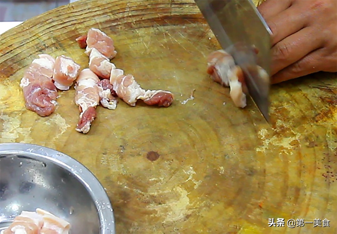 冬季干燥容易便秘，常给家人吃这6种食物，润肠通便，常吃又滋补