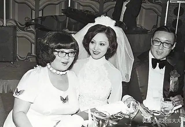 容忍丈夫出轨，用44年的卑微隐忍换来百亿遗产，何莉莉真是不简单