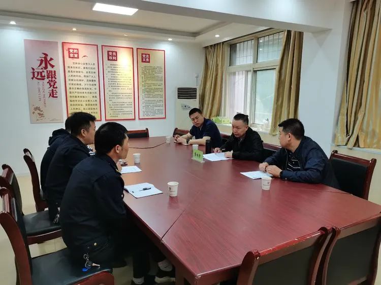 �����гǹܾ�ȼ����ȫ�ڶ��������鱮����ȼ����ȫ��������