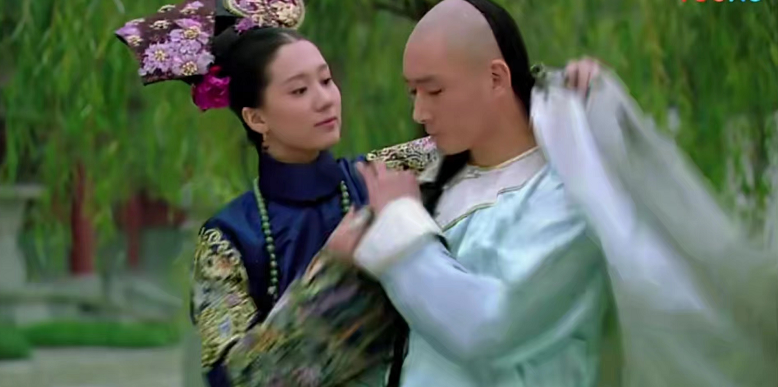 《甄嬛传》：同为侧福晋，孟静娴却完胜浣碧，她的心机你看懂了吗