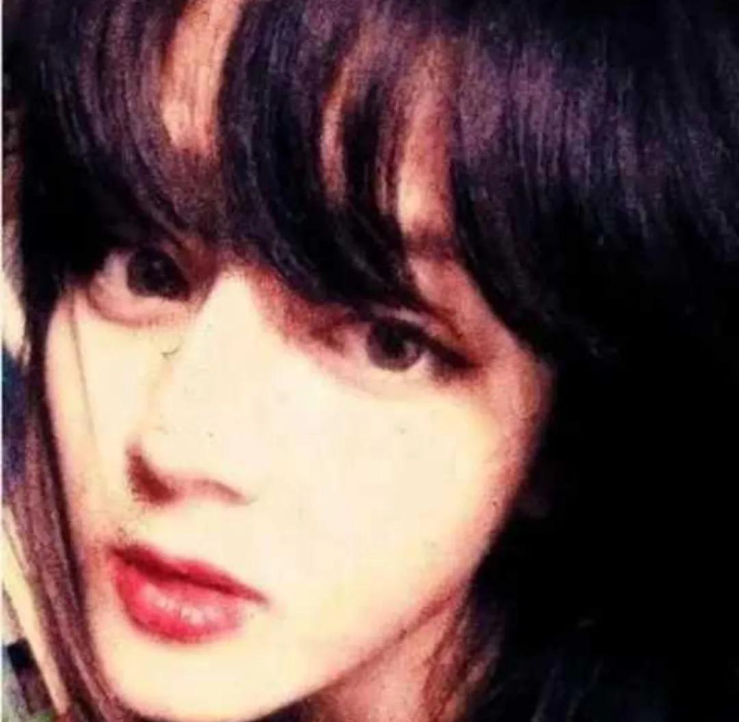 迪丽热巴非主流造型爆出，称霸QQ空间的级别，太美了