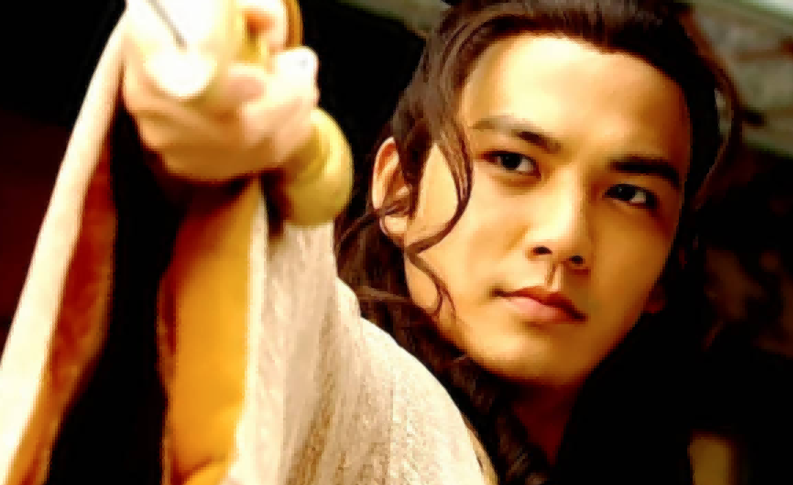 同为是“泡面头”，把张一山、肖战和张国荣放一起，差距就出来了