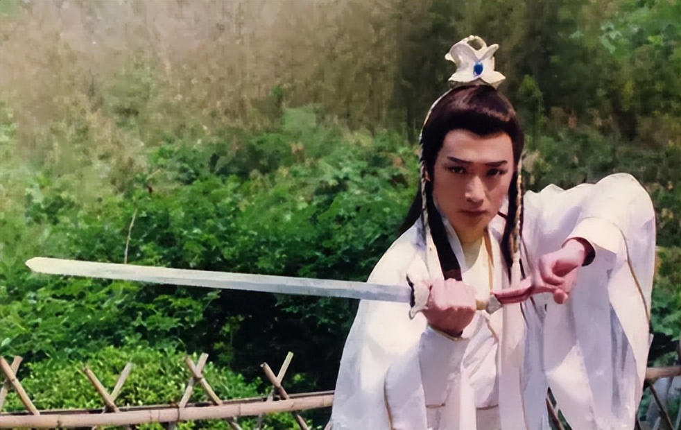 阴柔不等于娘！这10位男明星告诉你，什么叫风华绝代