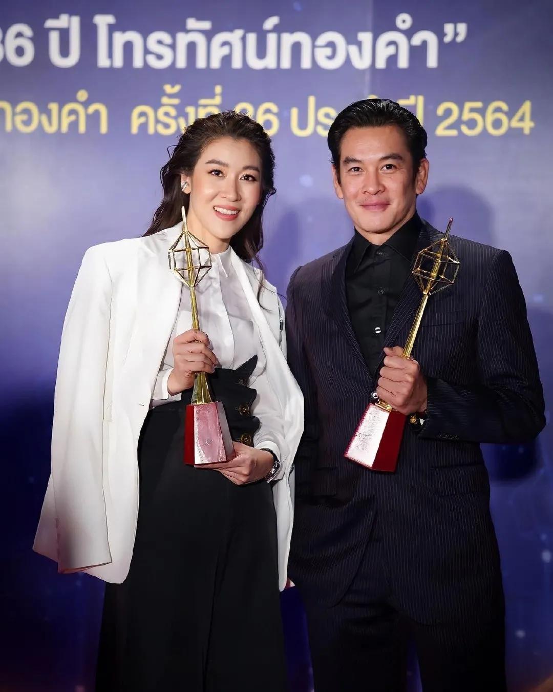 泰星mark获第36届“最佳男主角”金奖～bow妹被称“水后”？