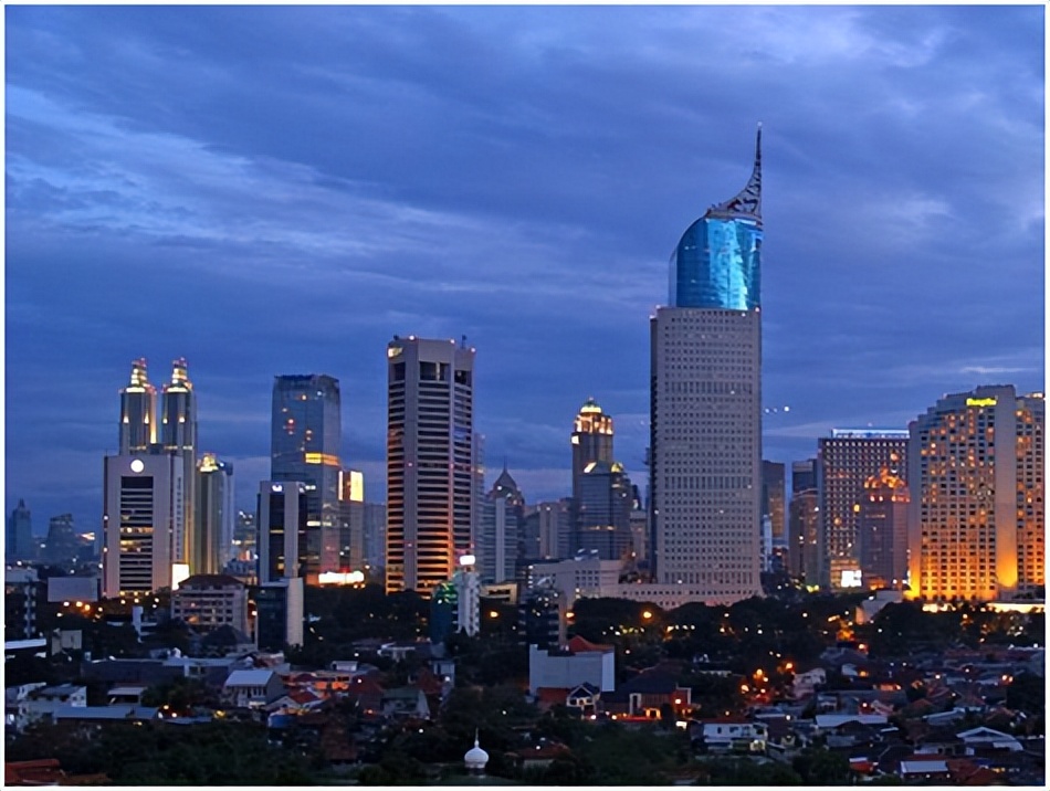 印尼Mitratel将其今年的光纤部署目标提高到6000公里以上以满足部署5G的需求