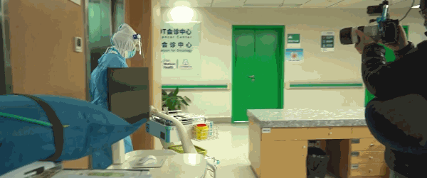 2分钟就让人落泪！陈道明黄渤联手，配国产顶级阵容，终于等到了