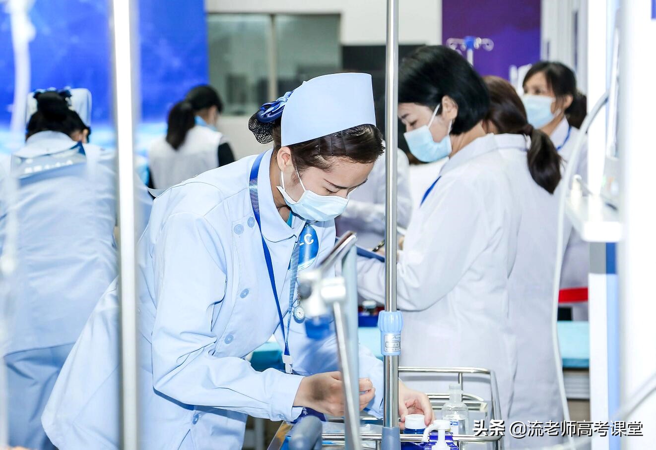 医科大学的火热，超一本线35分报不了本科一批，无奈选择二本院校