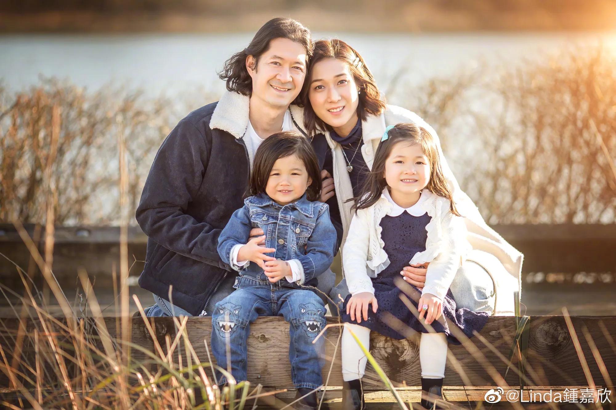 钟嘉欣和儿子合拍写真温馨有爱，3岁Jared帅气有个性，镜头感满满