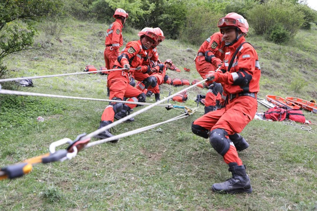 侯<a href=http://www.cngansu.cn/news/ target=_blank class=infotextkey></a>ܶӣߵǿحũ޵