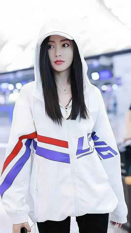 气质女神张天爱