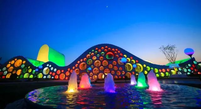 两个2021年中国十大丑陋建筑评选结果重磅揭晓