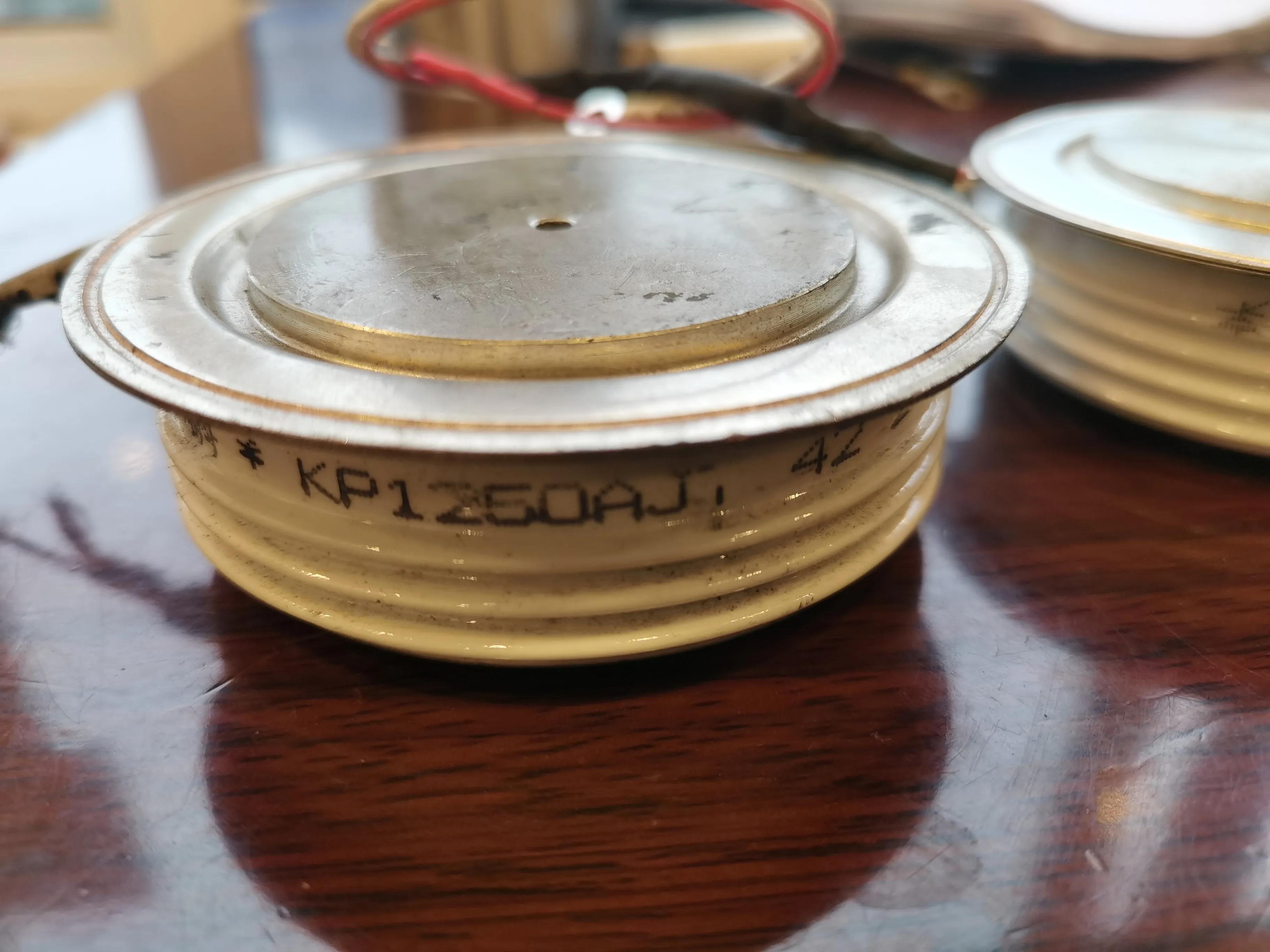 拆解大功率可控硅