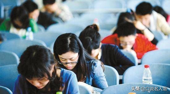 高考712分考进人民大学，毕业后沦为山村农妇，生6个孩子成低保户