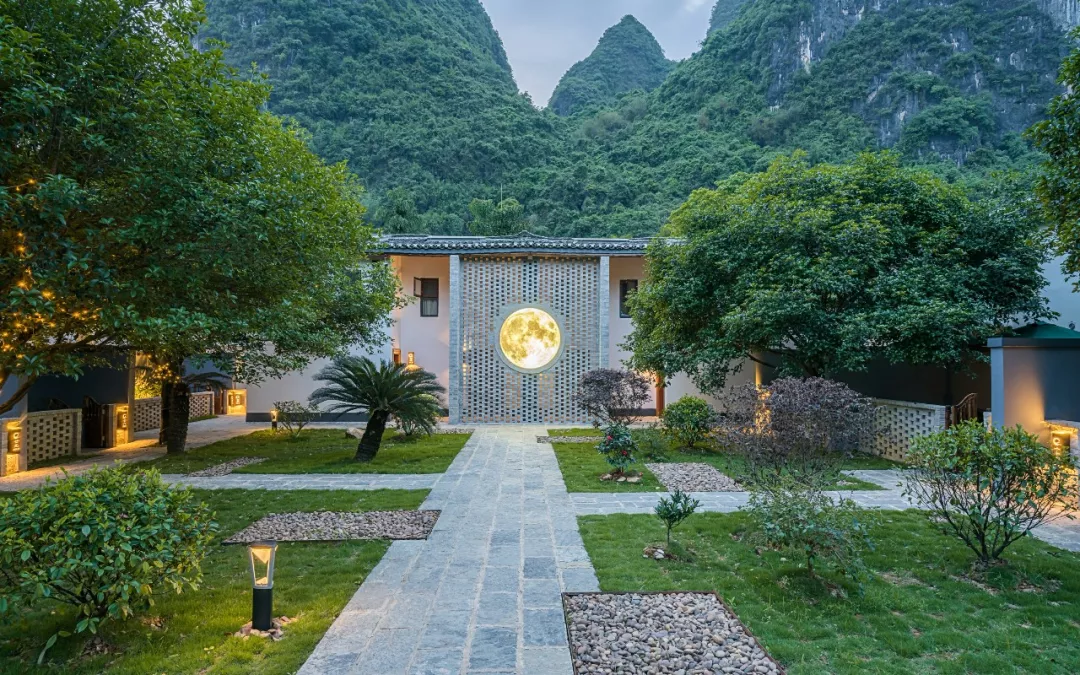 藏在阳朔山水美景里的9家精品民宿,睡在山水间丨南方民宿