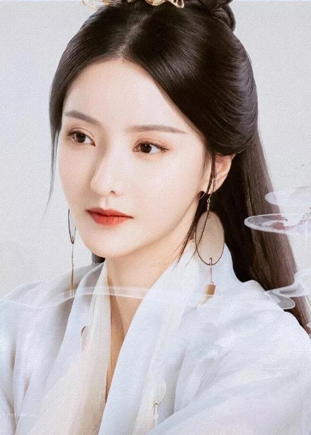 冷艳美人张芷溪