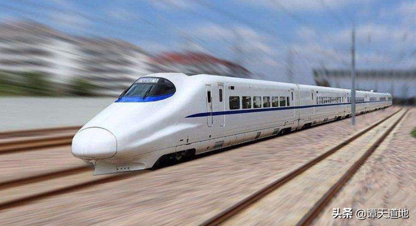 中国有一条环岛高铁，全长653千米，环岛沿海设25座车站