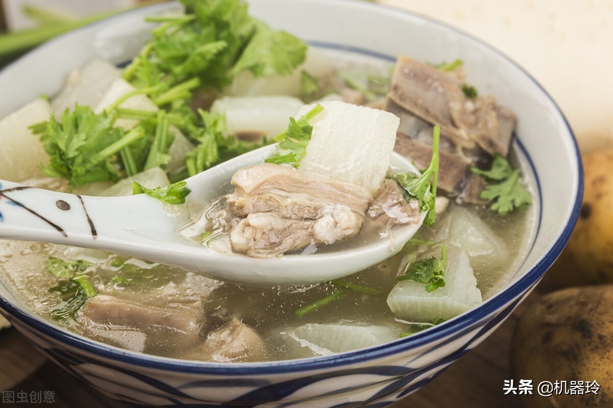 炖品食谱大全（8道煲汤食谱做法收藏备用）