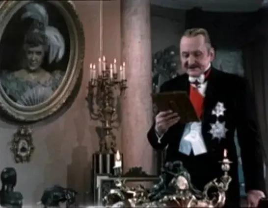 世界电影（0126）苏联电影《脖子上的安娜》（1954）剧照欣赏