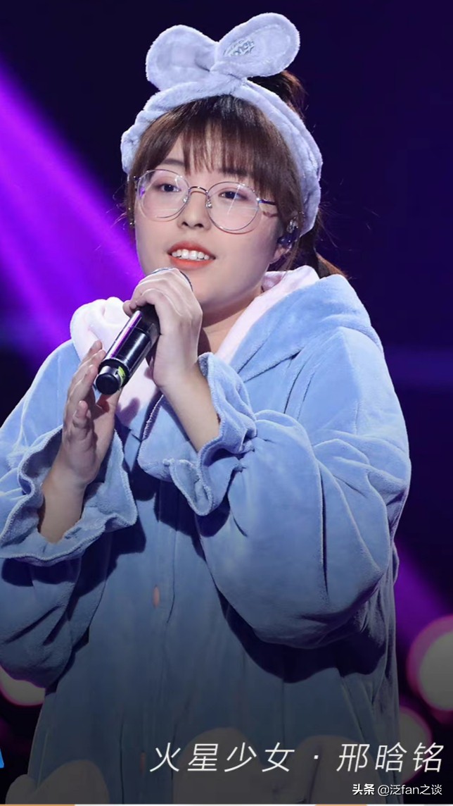 同为《好声音》冠军，邢晗铭和单依纯差距太大，是李荣浩高估了吗