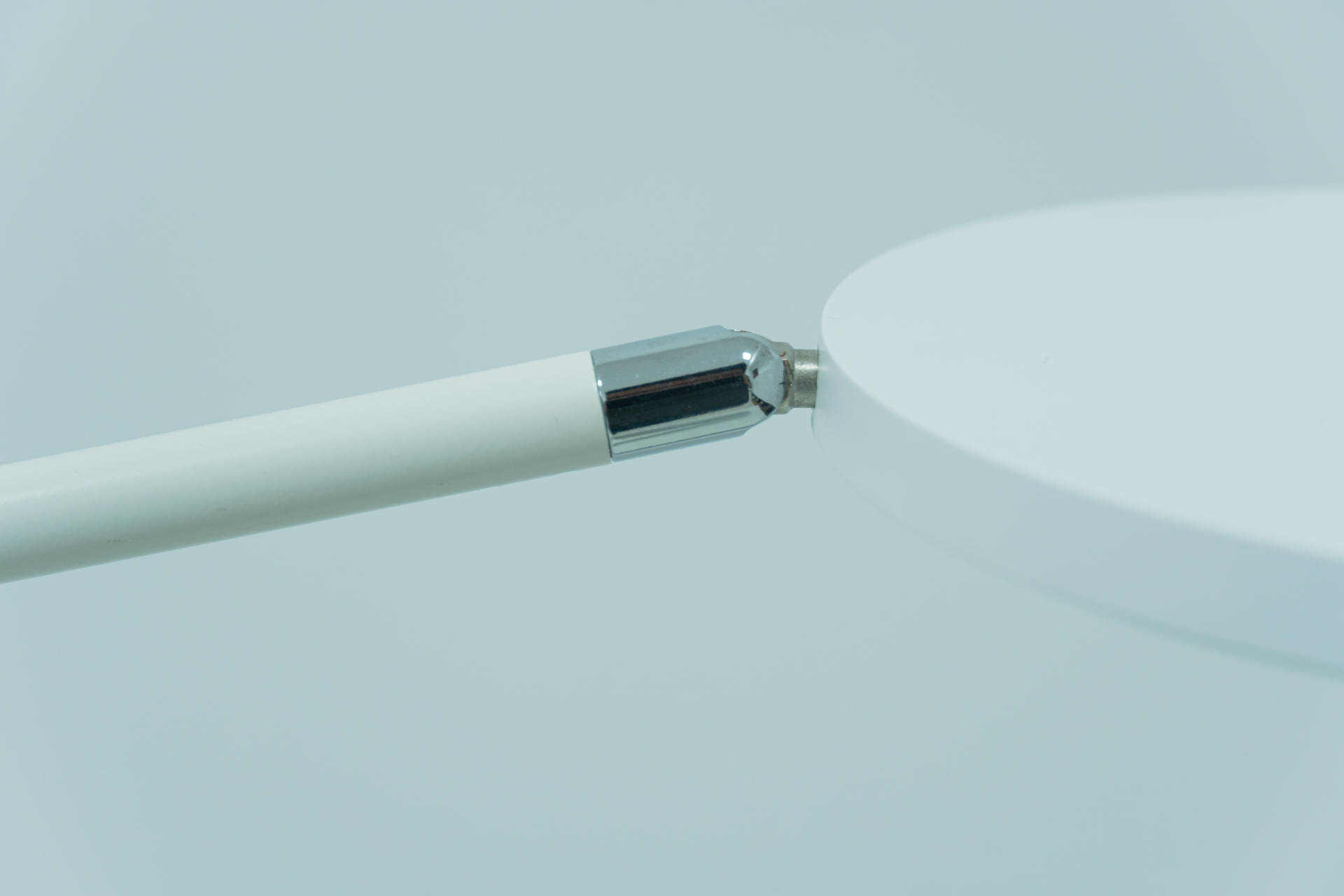 桌面必备！高颜值护眼台灯——南卡L1