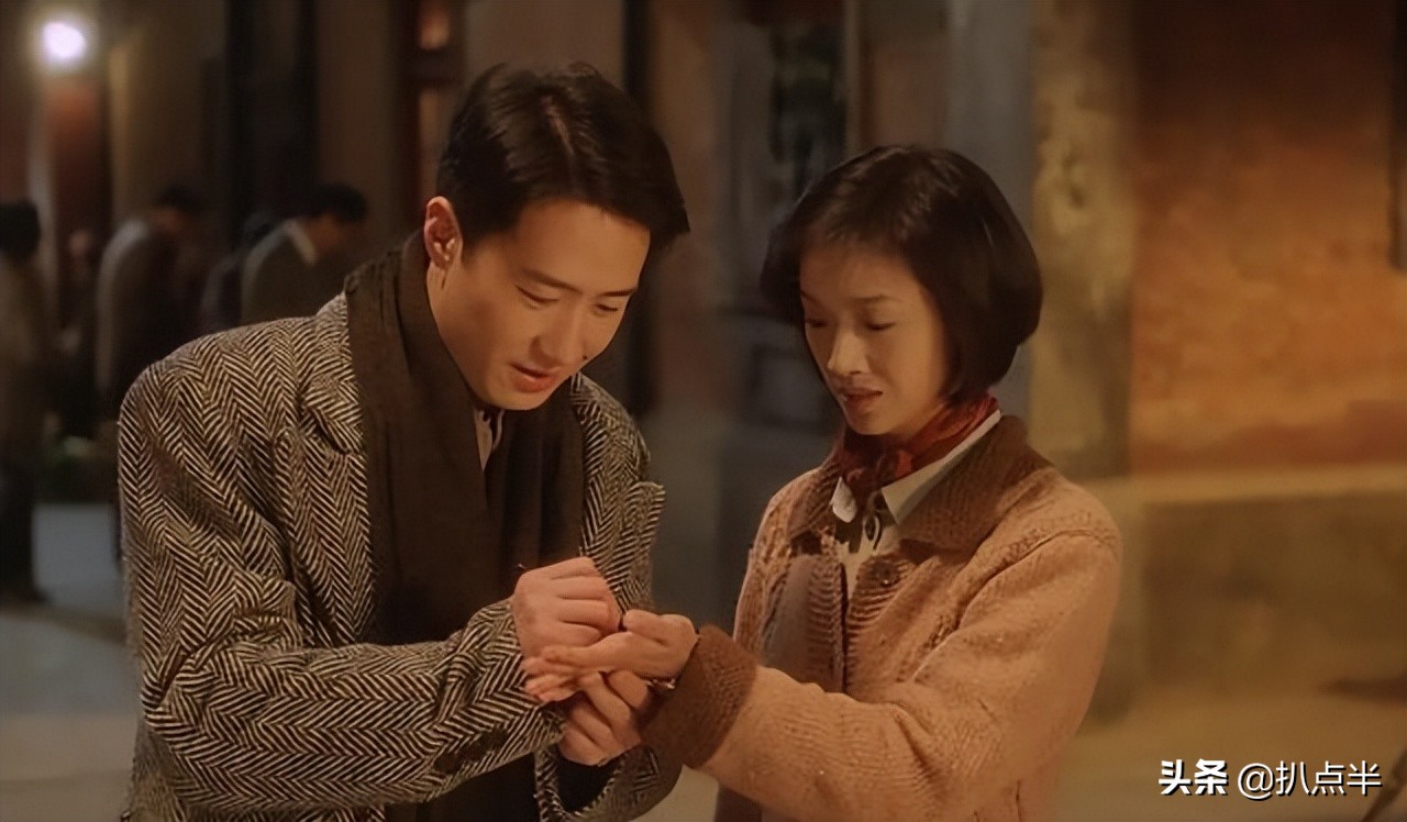 同样演顾曼桢，将吴倩莲、林心如和蒋欣放在一起，差距就出来了