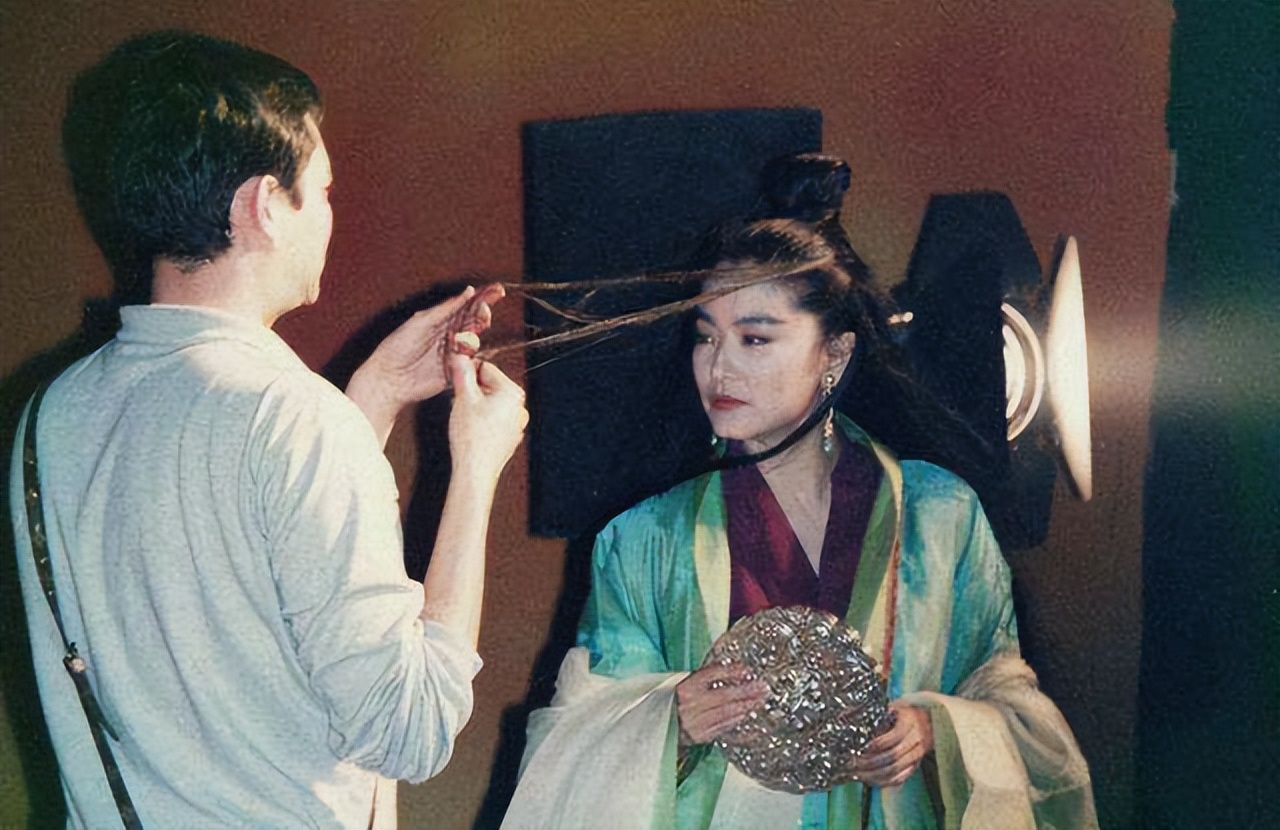 29次提名奥斯卡的张叔平，横跨电影美术、服装、室内的设计奇才