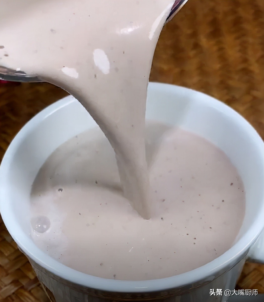 在家打豆漿，有必要泡豆子嗎？教你正確做法，豆漿香濃細膩豆渣少