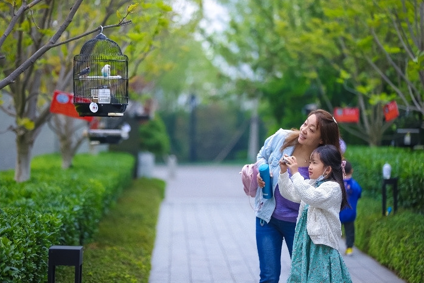 腾讯双创小镇春夏游园会火爆出圈，引燃一城热望