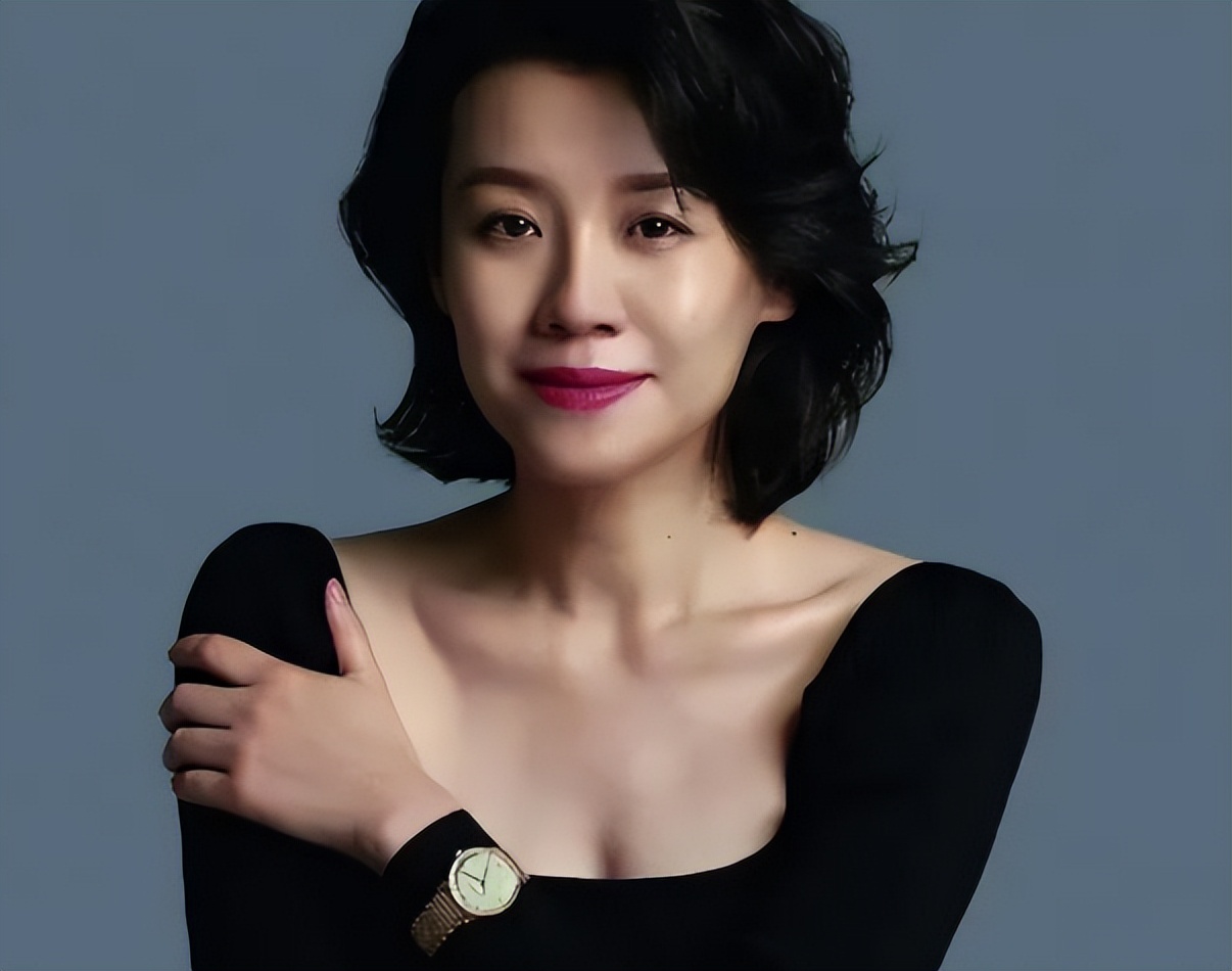 演员刘琳:要爱情不要事业,被名导抛弃,转身下嫁穷小子