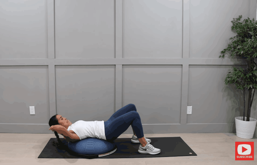 她区区路人脸却带球和男顶流官宣？！一扒背景发现男方属实高攀…