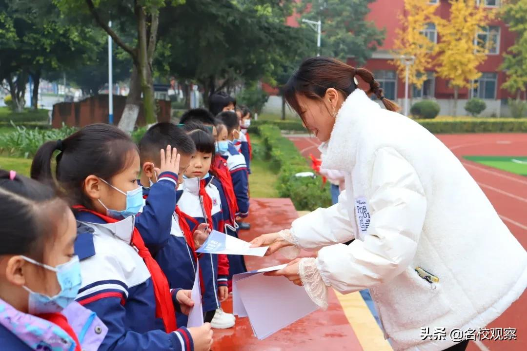 开学以来，成都这所学校，一大批“全优之星”、“进步之星”涌现