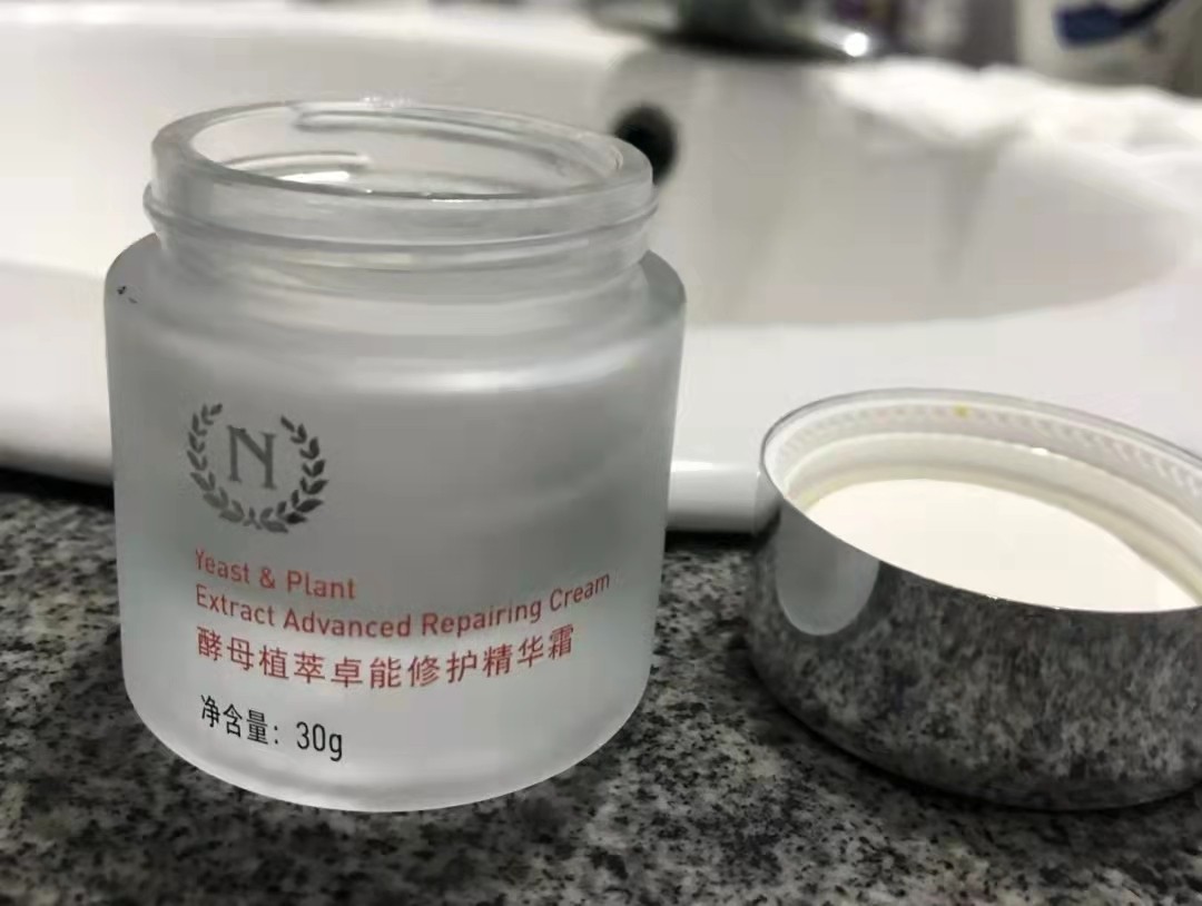 面霜不是越贵越好！这4款均价百元的“国货面霜”，完全不输大牌
