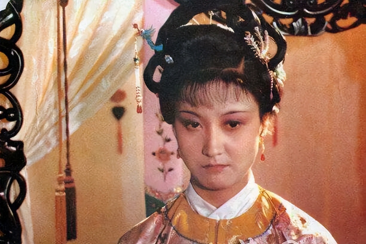 红楼事件(董文华)