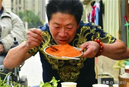 中国辣王破世界纪录，一颗就能辣死大象的魔鬼椒，李永志吃了32颗
