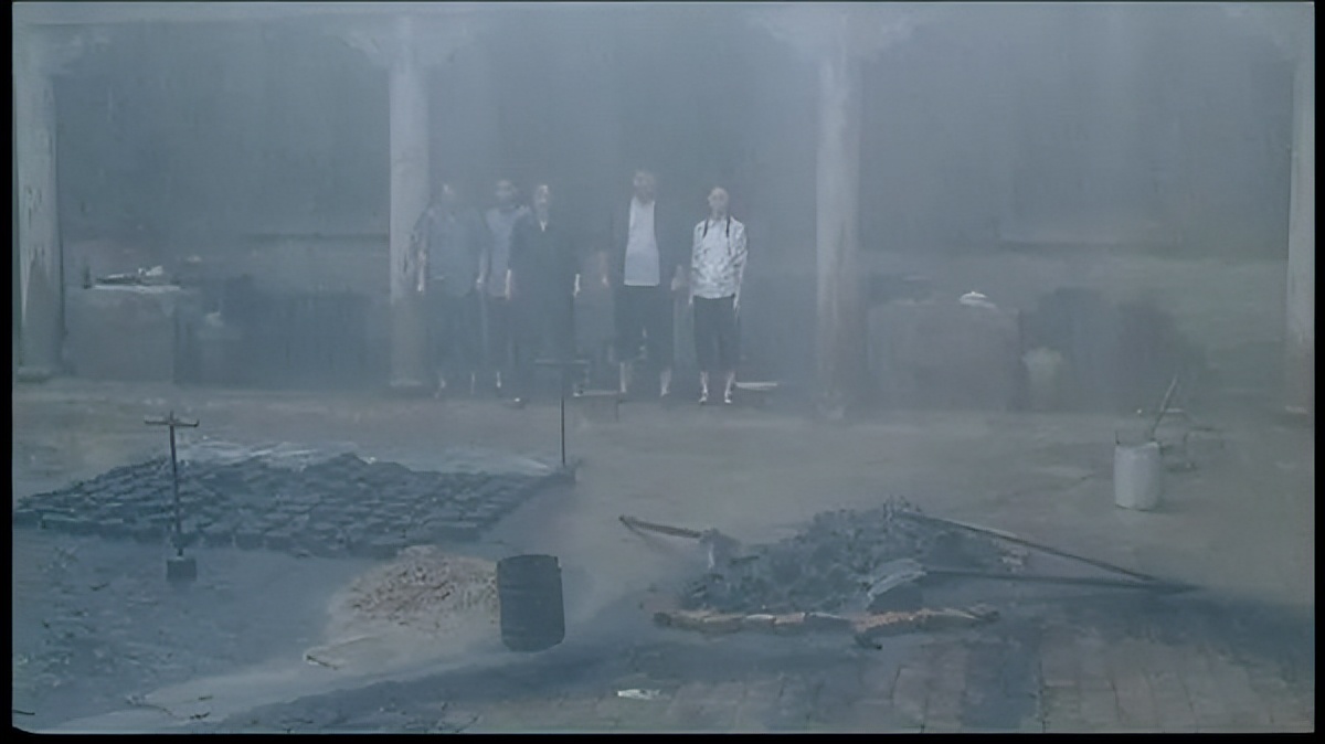 明明可以直接诈骗，但TA们还是拍了一部剧