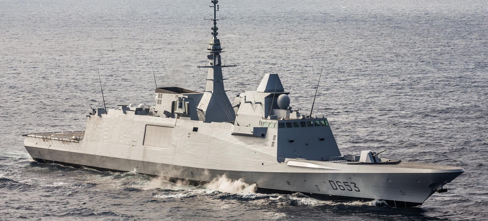 �д��б����ָ֣��ϻ��籨�²⣬6000�ֵ�055�ഺ��054B��������