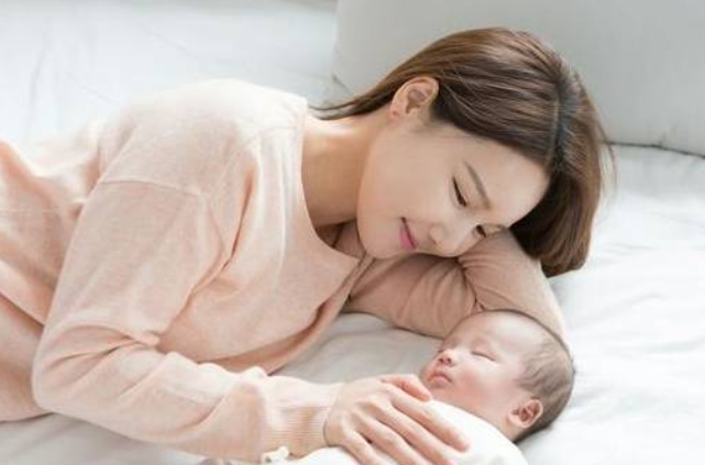 3月是断母乳的“高效期”，避开3个误区，宝妈和孩子都不受罪