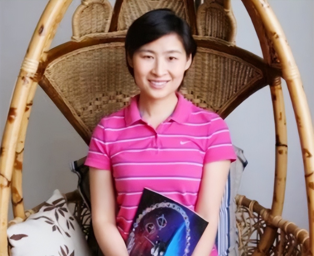 女航天员刘洋，自曝恋爱史！丈夫英俊帅气，身份显赫