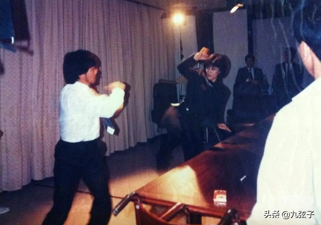 师爷说：跟着洪金宝有饭吃，“打女”大岛由加利的跨国情缘