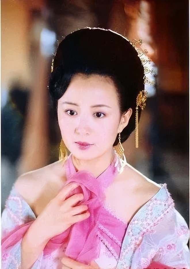 16位同一角色，前期单纯萝莉PK后期腹黑御姐！谁的黑化最带感？