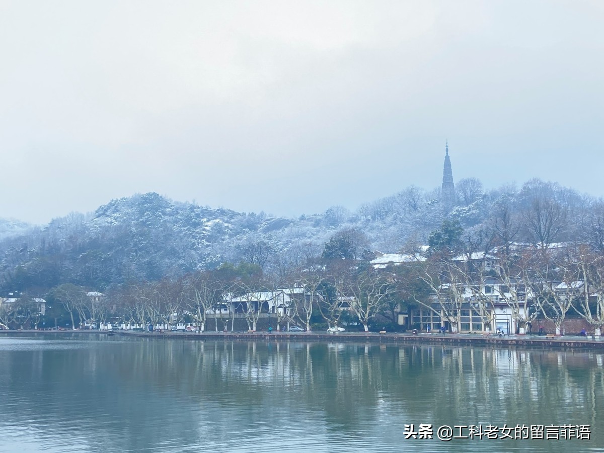 杭州：早春二月的西湖十景，断桥有残雪、苏堤未晓春