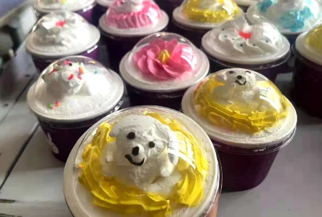 「战疫必胜」“我在学校挺好的，爸爸妈妈请放心”