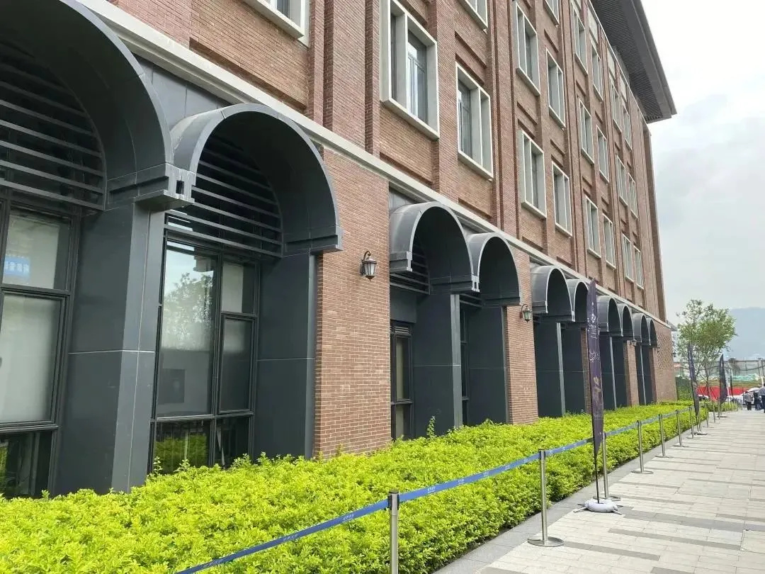 深圳这八所纯外籍学校就读门槛调整了,你知道了么?