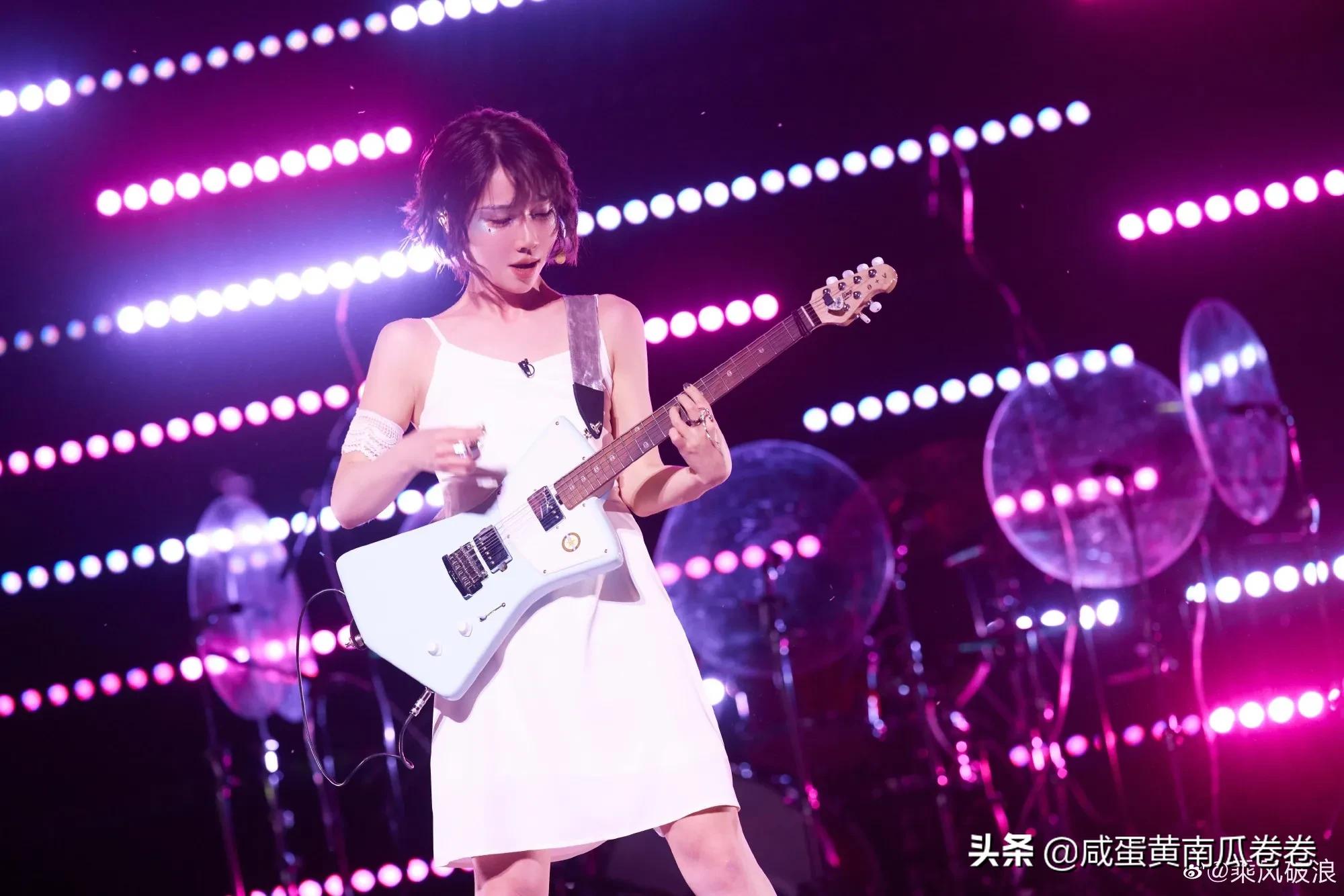 乘风破浪 高光瞬间！惊艳时刻！再看“亿”遍