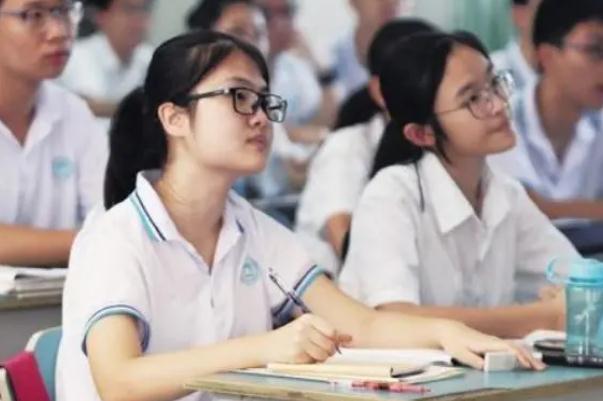 民办二本和公办二本的差别，两者截然不同，幸亏当初没有选错