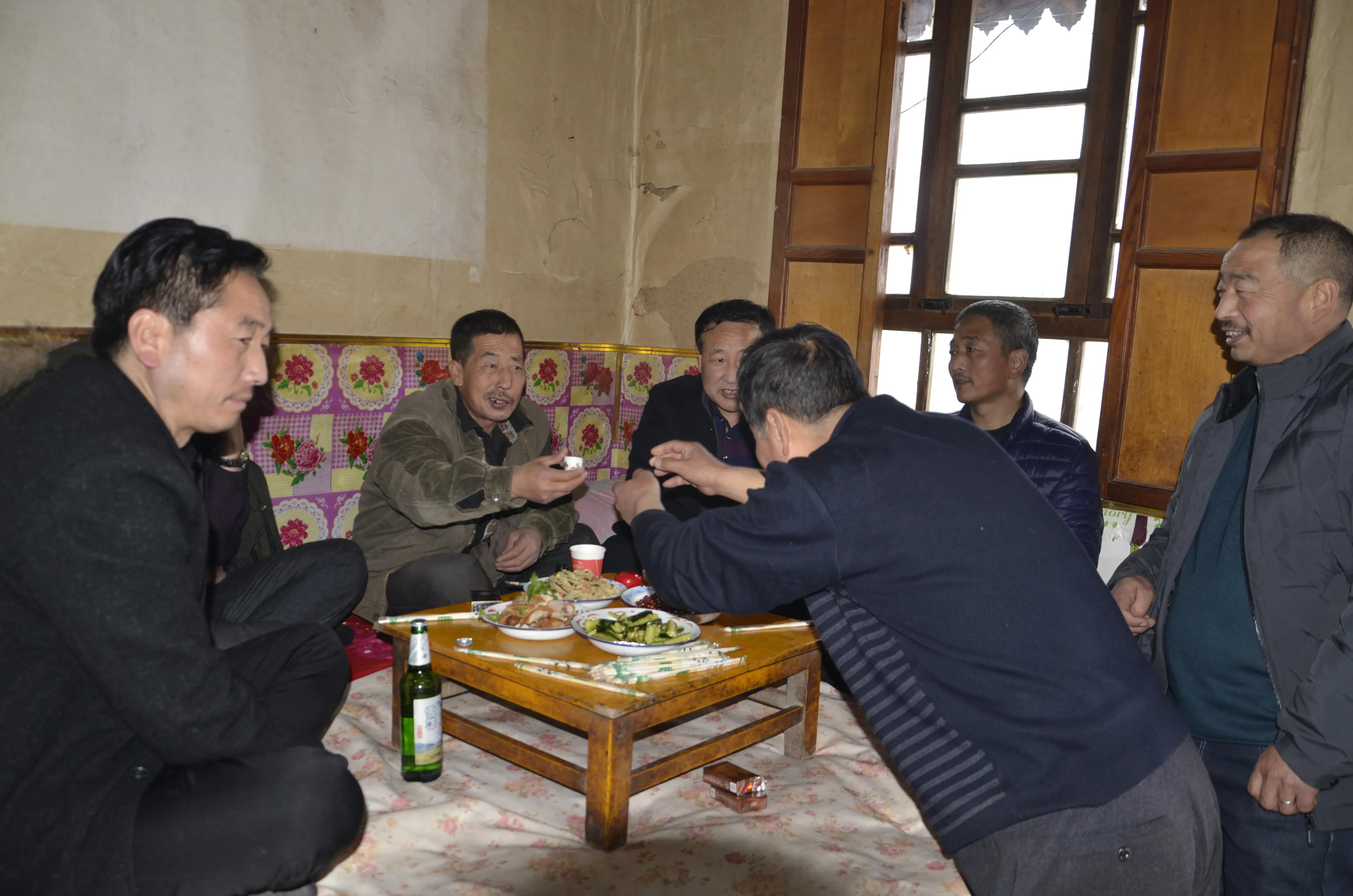 西北结婚风俗（北方有订婚的规矩吗）